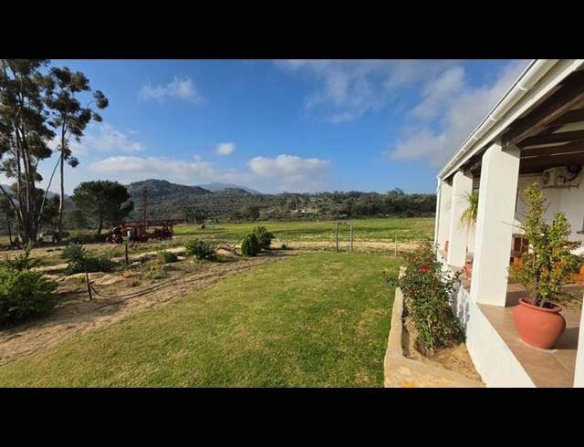 FARM FOR SALE IN PIKETBERG RURAL